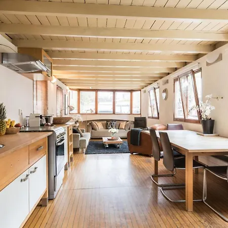 Luxury Houseboat Prince-william בית נופש