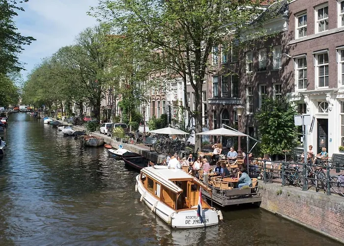 Nyaraló Luxury Houseboat Prince-william *