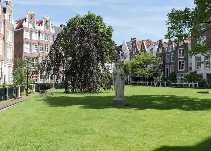 Nyaraló Luxury Houseboat Prince-william *